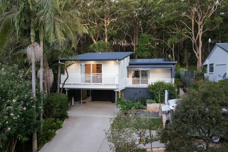 2 Kipling Drive, Bateau Bay NSW 2261