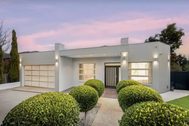 97 The Esplanade, Taylors Hill VIC 3037