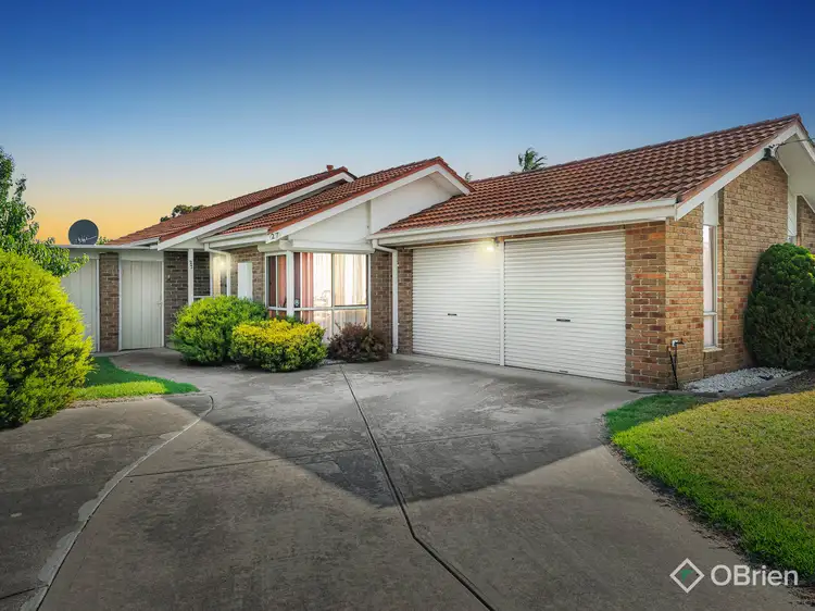 27 Bayliss Road, Deer Park VIC 3023