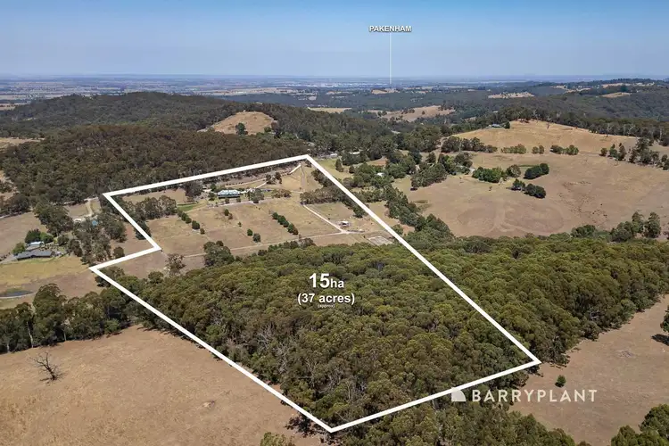 121 Olsen Road, Nar Nar Goon North VIC 3812