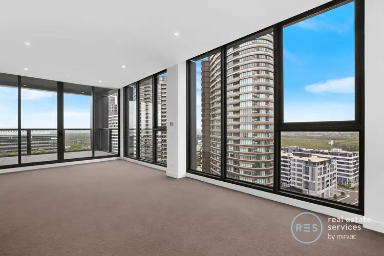 11205/2 Figtree Drive