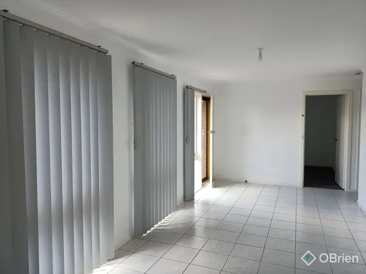 Fifth view of Homely house listing, 1/7 Antioch Court, Albanvale VIC 3021
