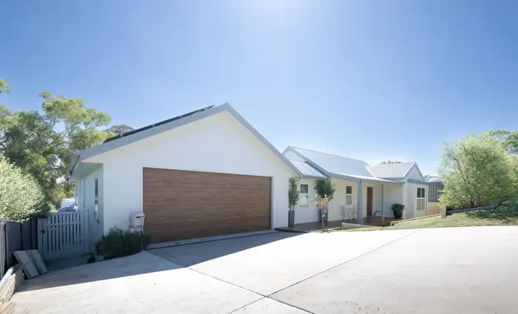 4 Crocker Close, Yass NSW 2582