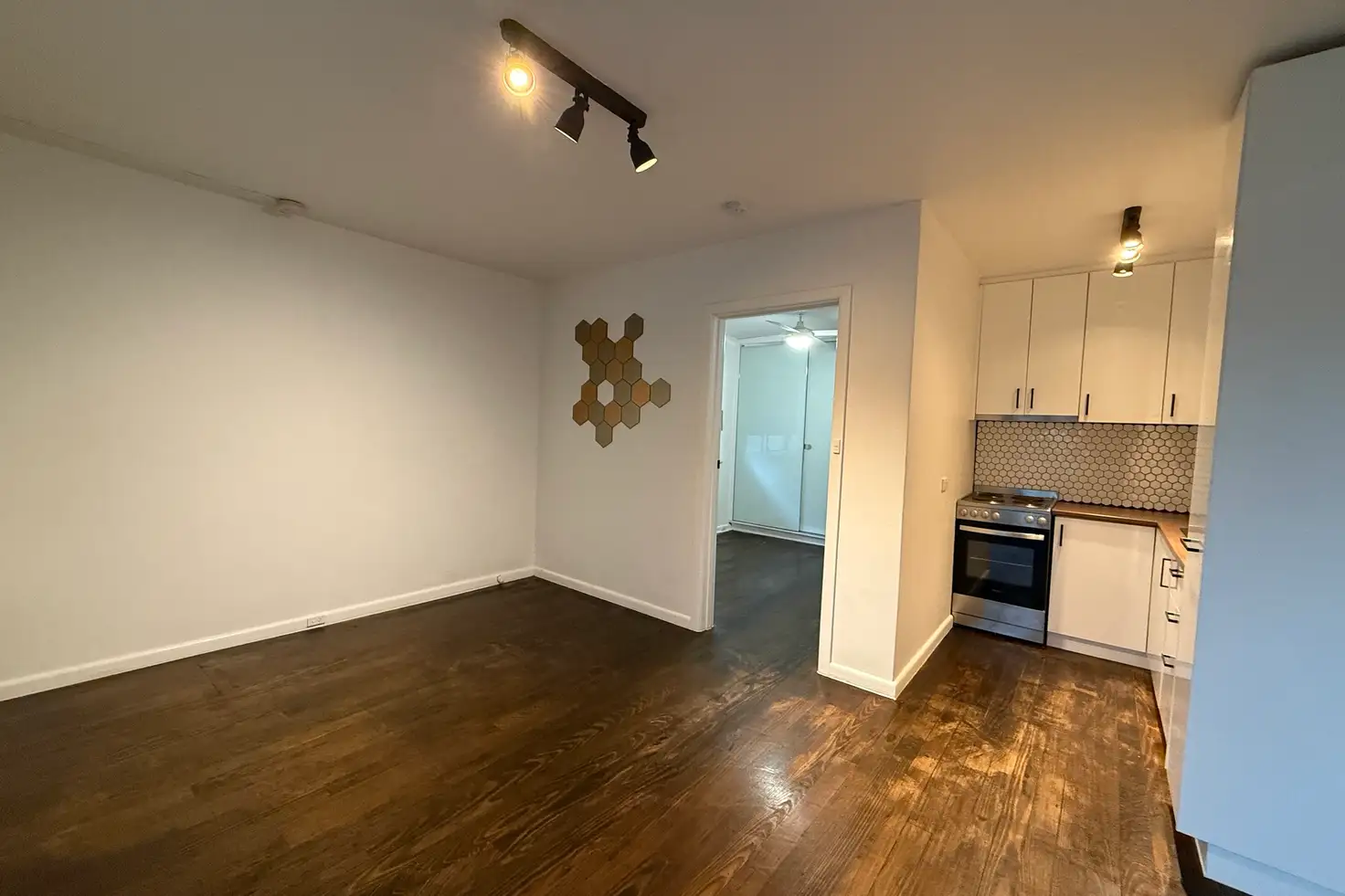 Main view of Homely apartment listing, 5/226 Glenlyon Road, Brunswick East VIC 3057