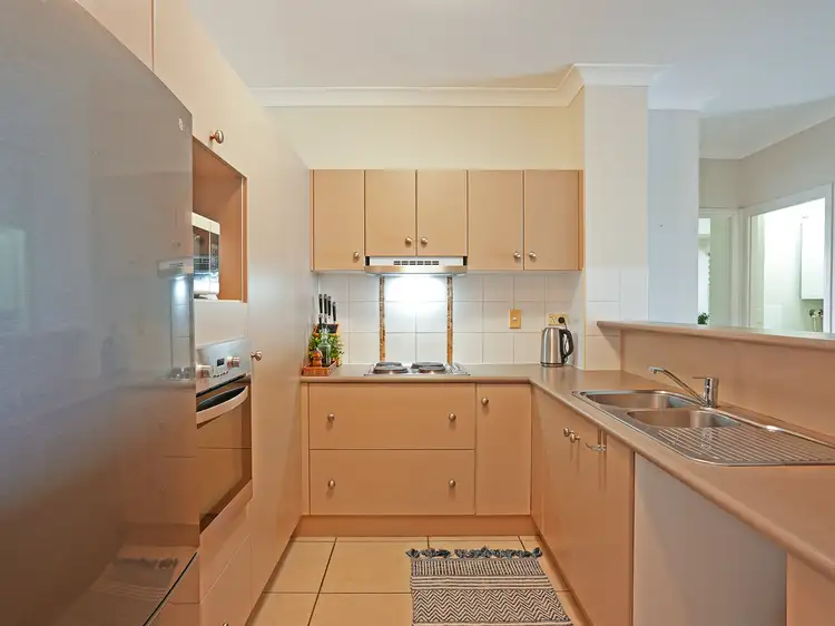 Second view of Homely apartment listing, 18/12-14 Martinez Avenue, West End QLD 4810