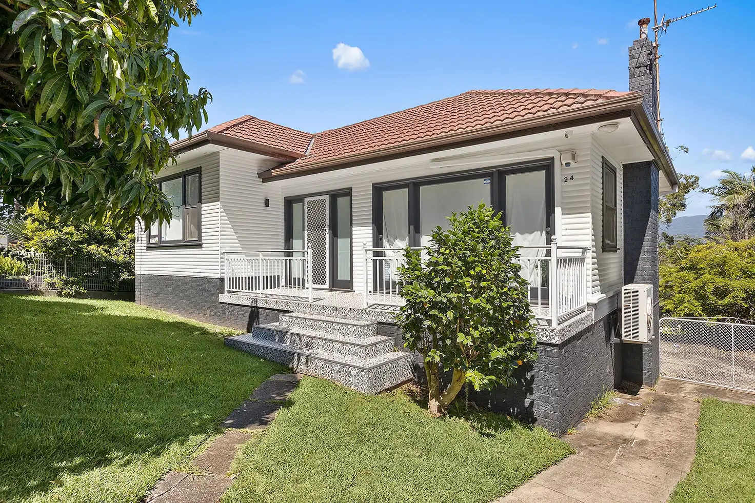 Main view of Homely house listing, 24 Toorak Avenue, Mangerton NSW 2500