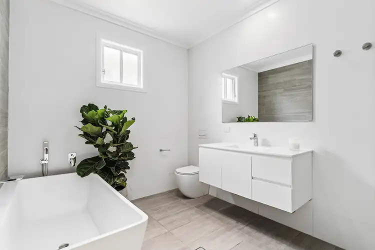 Sixth view of Homely house listing, 32 Banksia Avenue, Engadine NSW 2233