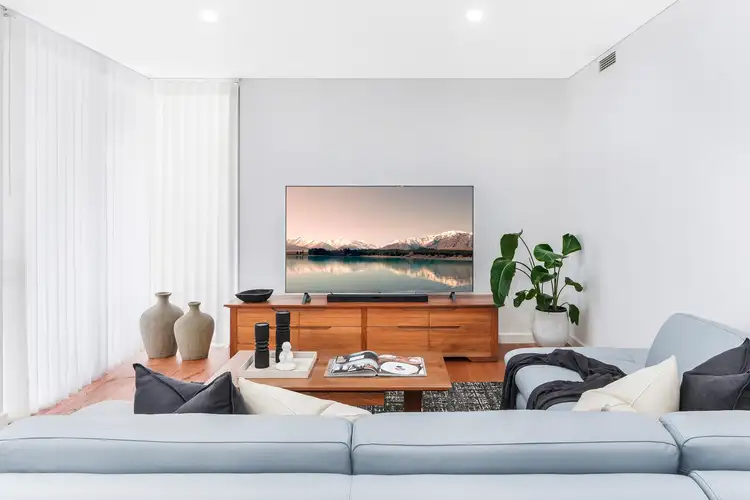 Fourth view of Homely apartment listing, 2/8-10 Parkside Avenue, Wollongong NSW 2500