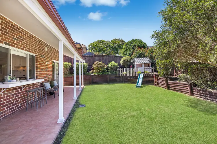 Fourth view of Homely house listing, 2 Caljarni Close, Green Point NSW 2251