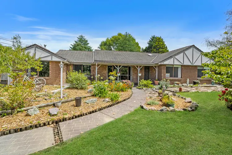 84 Magpie Hollow Road, Lithgow NSW 2790
