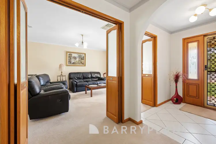 Second view of Homely house listing, 7 Simon Court, Brookfield VIC 3338