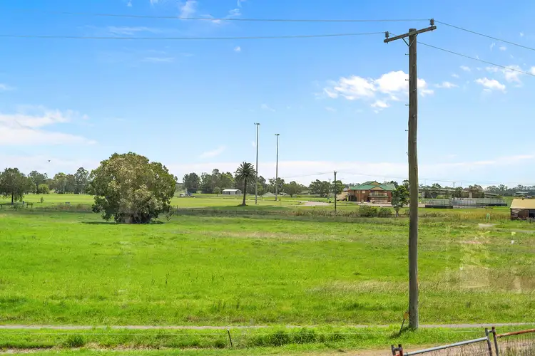 Sixth view of Homely house listing, 2/17 Binns Street, Raymond Terrace NSW 2324