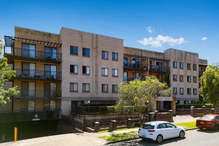 Main view of Homely unit listing, 20/5-9 Fourth Avenue, Blacktown NSW 2148