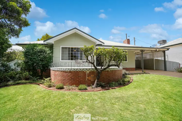 11 Gordon Avenue, Griffith NSW 2680