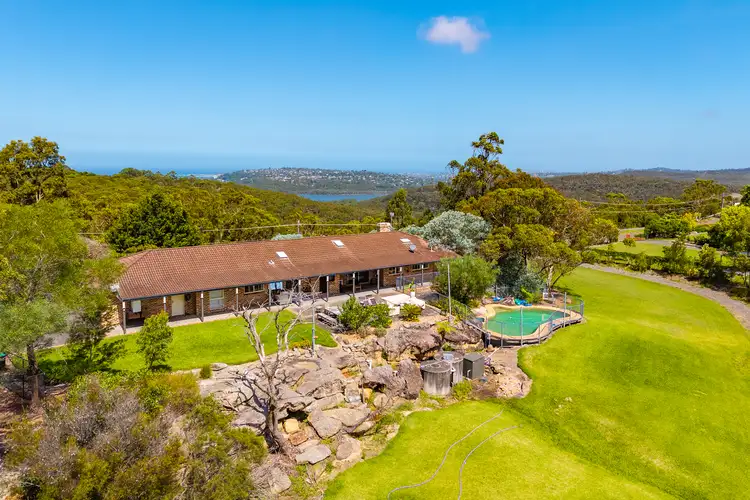 13 Caladenia Close, Elanora Heights NSW 2101