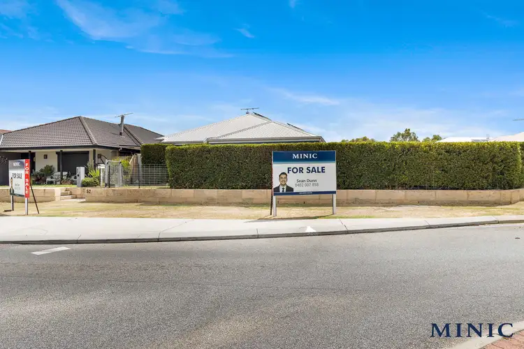 52 Kardan Boulevard