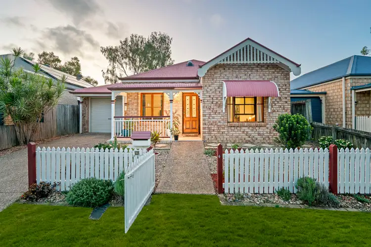 30 Regents Circuit, Forest Lake QLD 4078