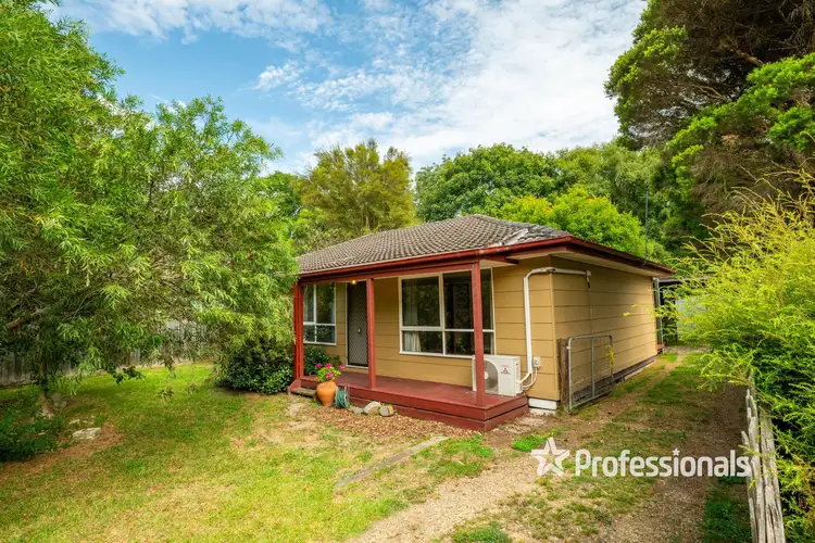 5 Ronald Grove, Millgrove VIC 3799