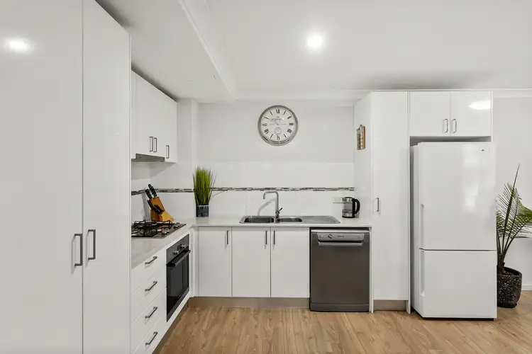 Third view of Homely apartment listing, 2/26 Victoria Street, Wollongong NSW 2500