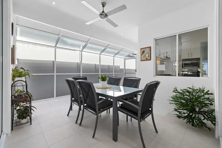 285/299 Napper Road, Arundel QLD 4214