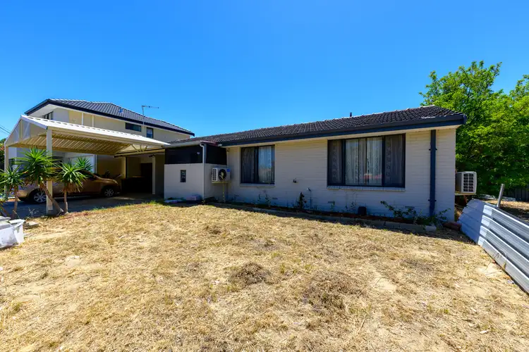 Second view of Homely house listing, 7 Mayflower Crescent, Craigie WA 6025