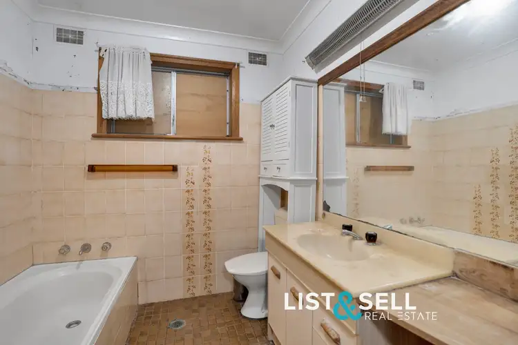 Sixth view of Homely house listing, 1 Frances Street, Helensburgh NSW 2508