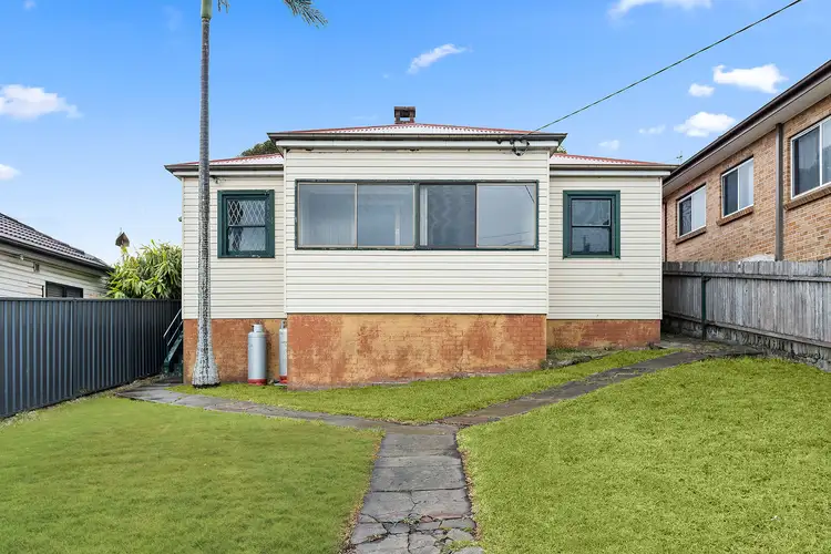 4 Second Avenue North, Warrawong NSW 2502