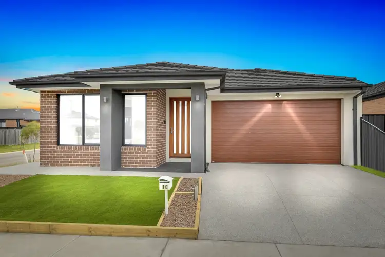 Second view of Homely house listing, 10 Rosella Way, Wallan VIC 3756