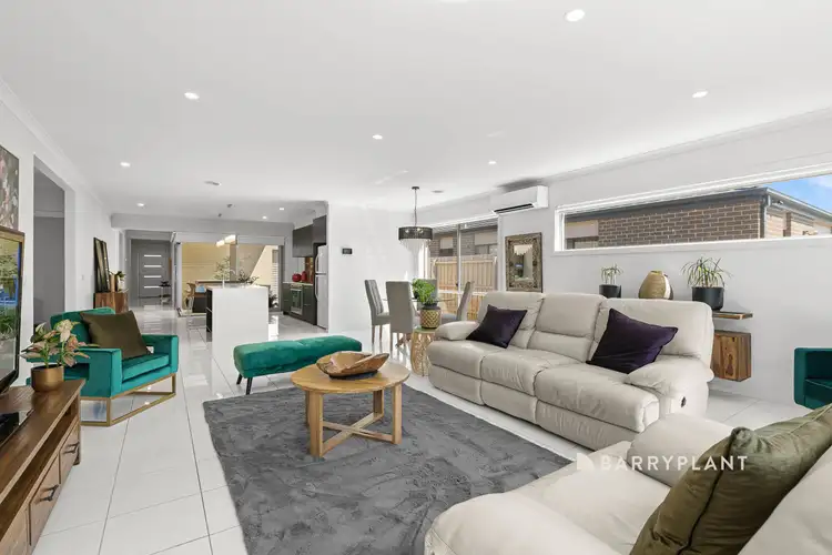 Sixth view of Homely house listing, 5 Avisha Way, Narre Warren VIC 3805