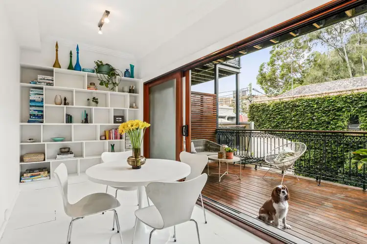4/18-20 Alison Road