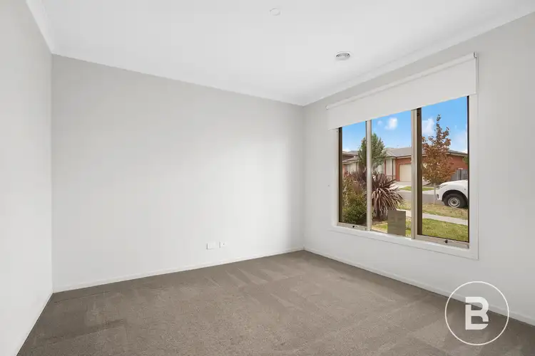 Fifth view of Homely house listing, 7 Auburn Drive, Smythes Creek VIC 3351