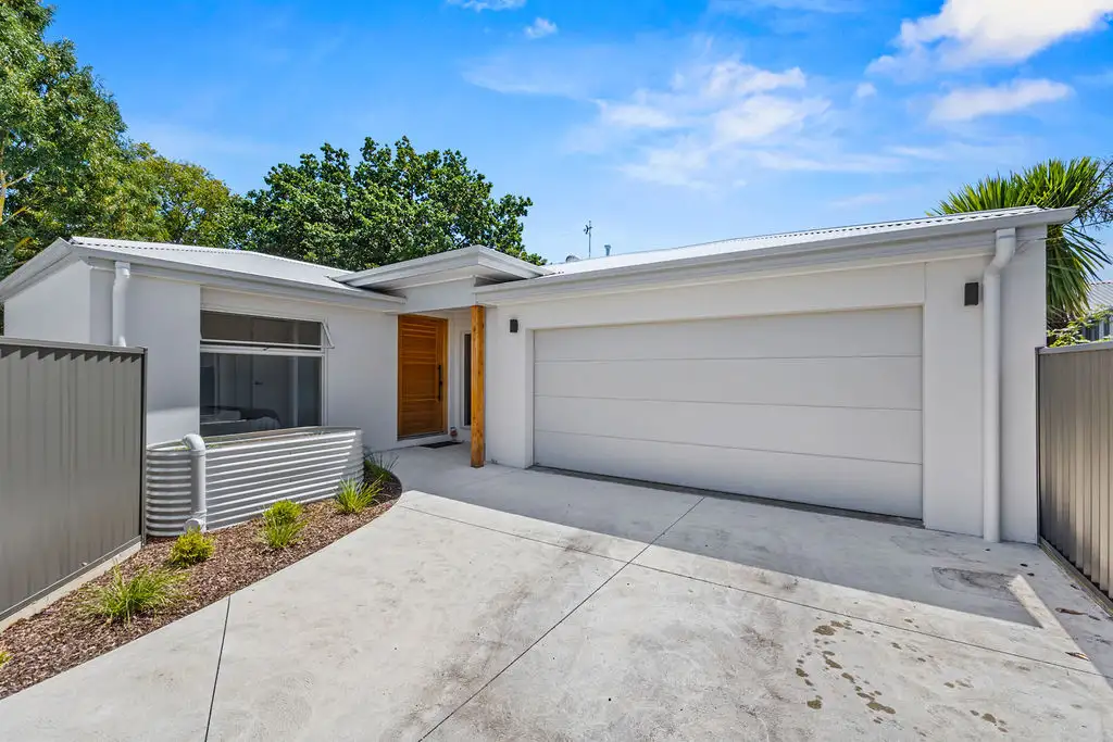 Main view of Homely house listing, 2/10 Cuthberts Road, Alfredton VIC 3350