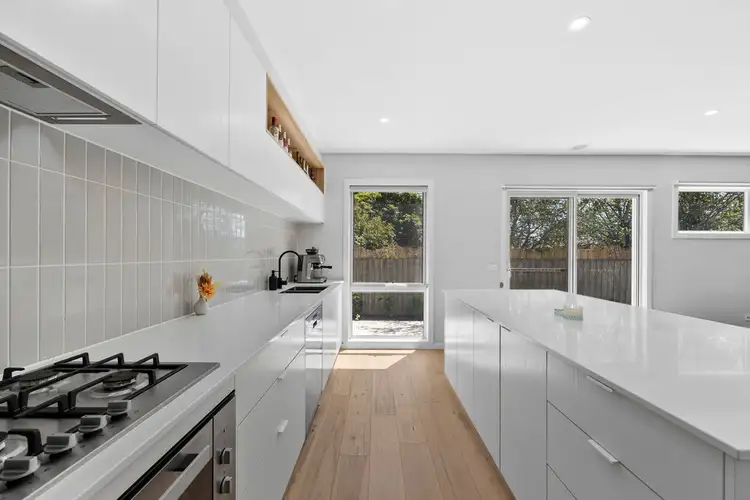 Sixth view of Homely house listing, 2/10 Cuthberts Road, Alfredton VIC 3350