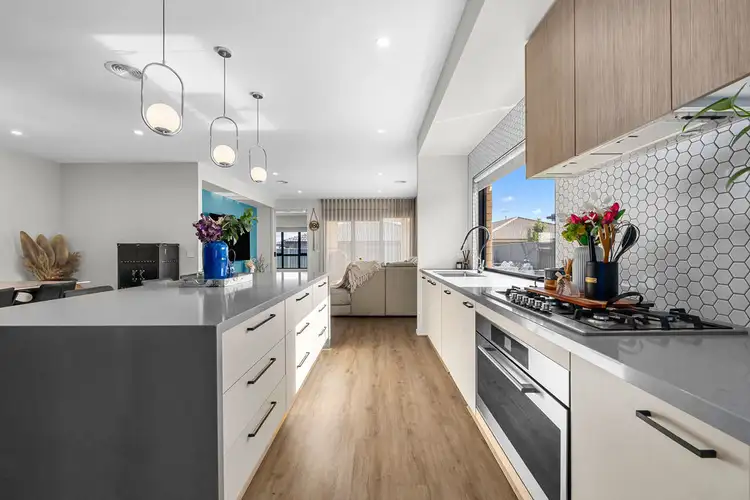 Fifth view of Homely house listing, 8 Tipperary Street, Alfredton VIC 3350