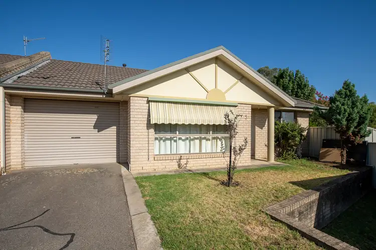 5/851 Tenbrink Street, Glenroy NSW 2640