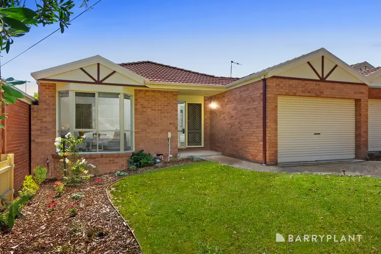 1/12 St Elmo Avenue, Ferntree Gully VIC 3156