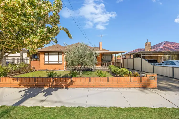 Main view of Homely house listing, 16 Avondale Avenue, St Albans VIC 3021