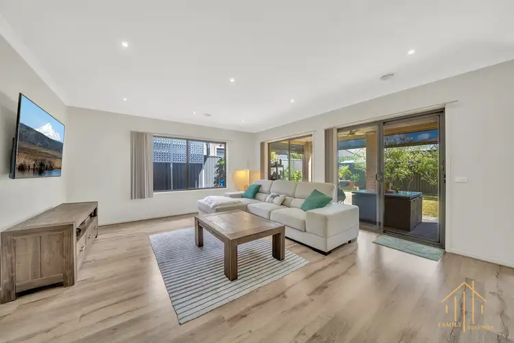 Fifth view of Homely house listing, 2 Bacchus Road, Cranbourne West VIC 3977