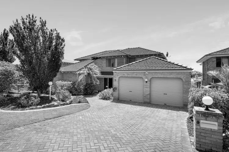 9 Maquire Way, Bull Creek WA 6149