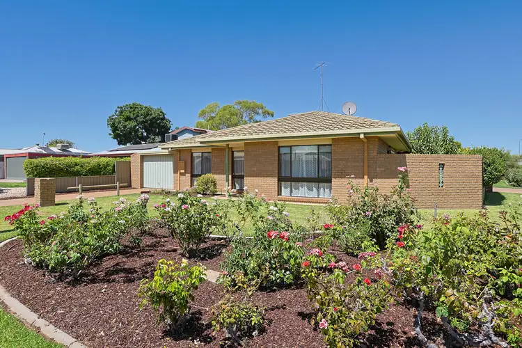 1/2 Greenvale Parade, Mildura VIC 3500