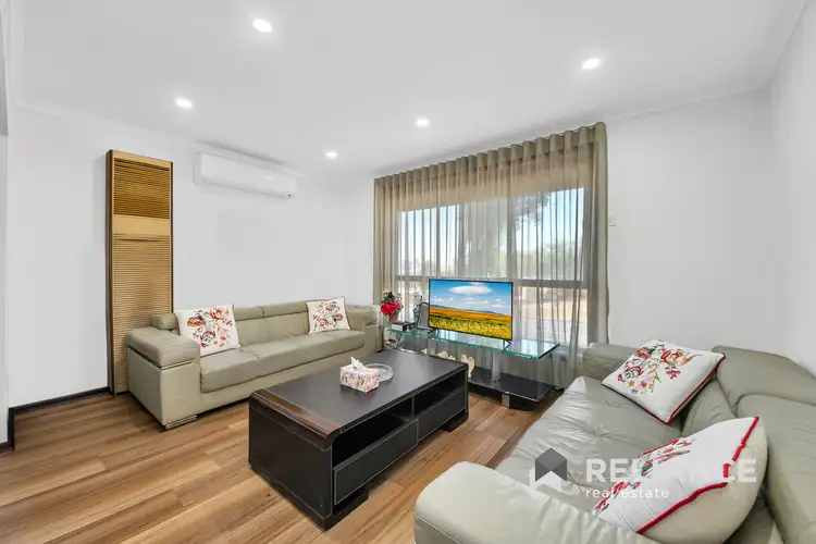Sixth view of Homely house listing, 2/43 Pinnaroo Circuit, Meadow Heights VIC 3048