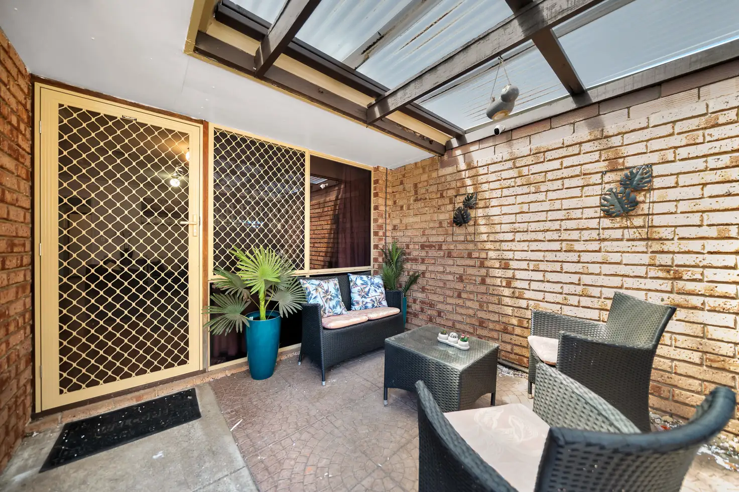 Main view of Homely semi-detached listing, 6a Knott Court, Camillo WA 6111