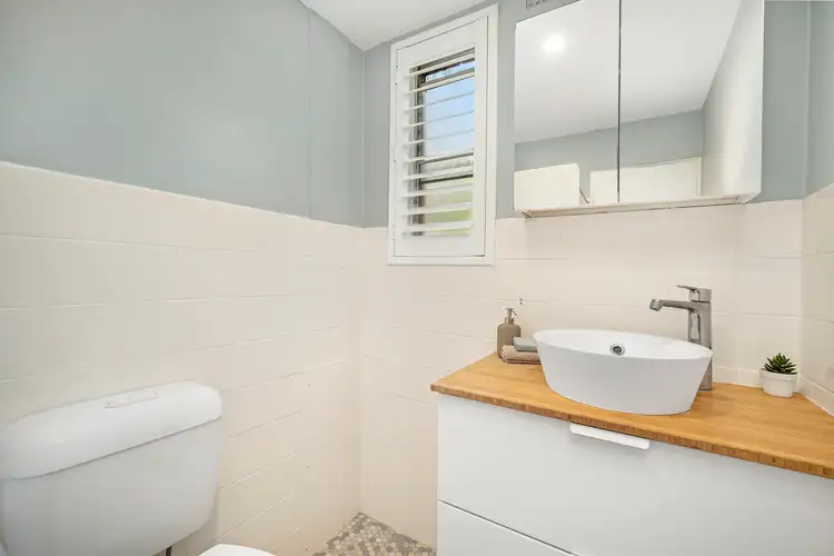 Sixth view of Homely apartment listing, 18/11-12 Howarth Road, Lane Cove NSW 2066