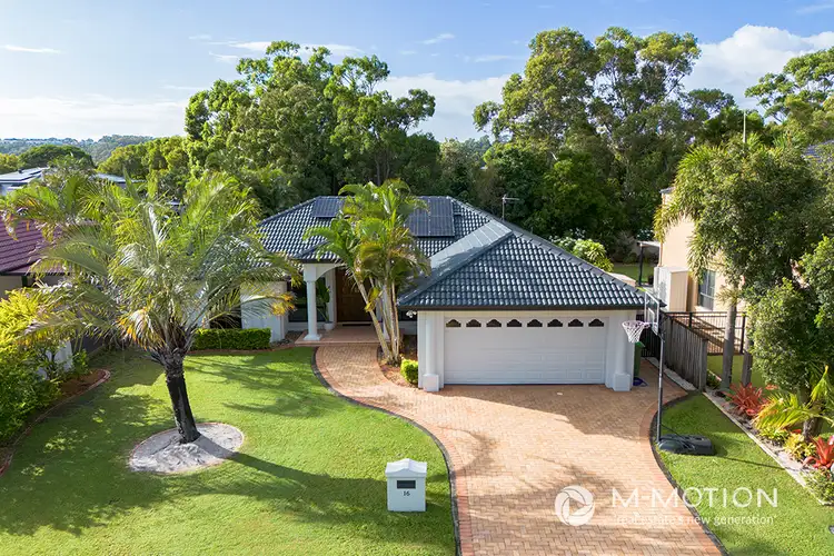 16 Shoalwater Court