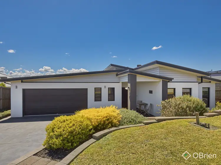 92 Bexley Boulevard, Drouin VIC 3818