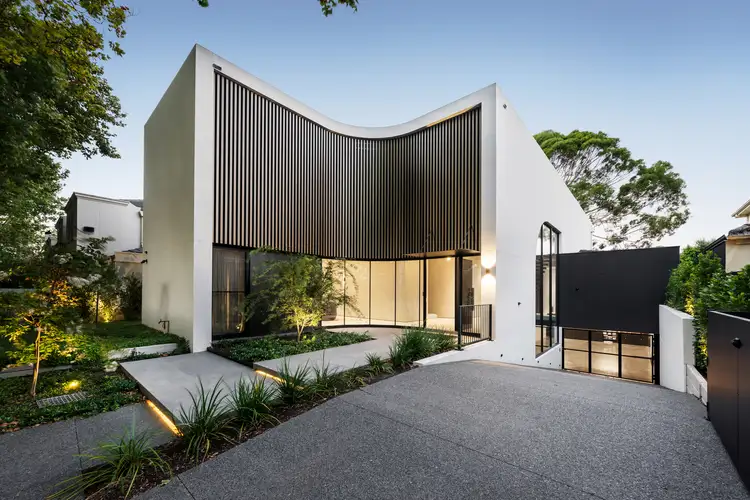 1 Weatherly Grove, Brighton VIC 3186