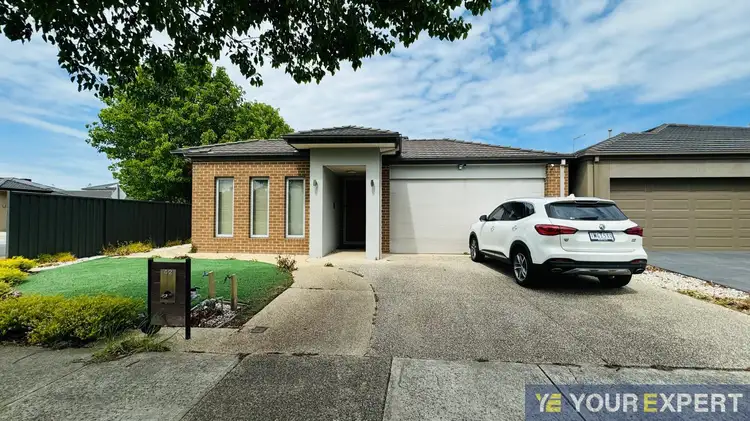 4/42 Pinebank Avenue, Cranbourne East VIC 3977