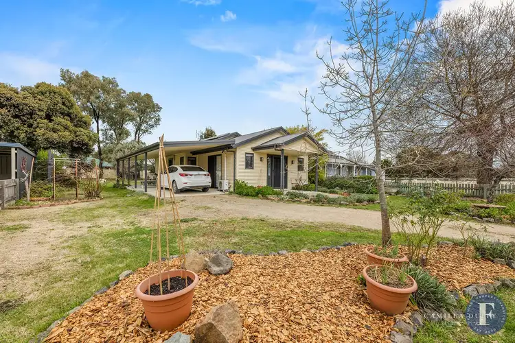 6 Parnell Street, Boorowa NSW 2586