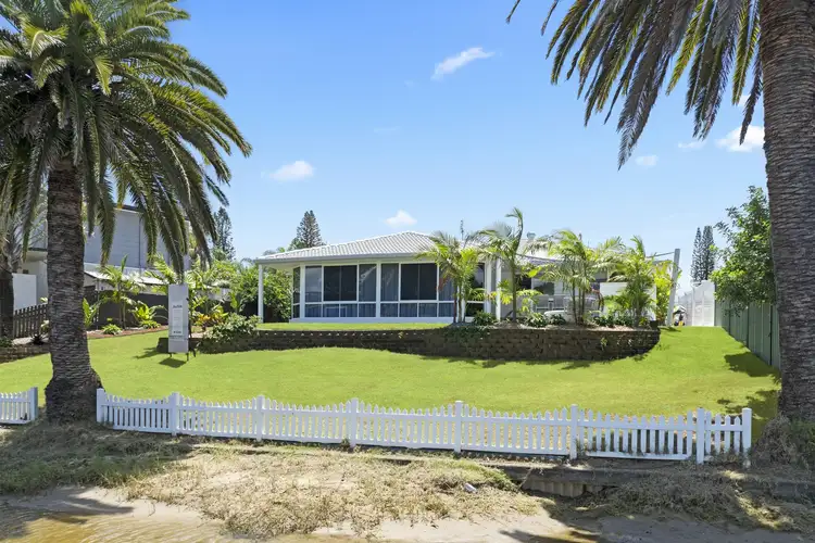24 Helm Court, Mermaid Waters QLD 4218