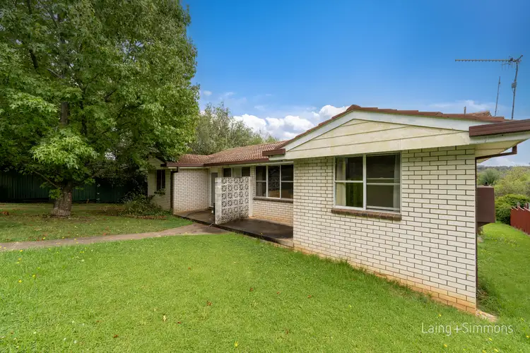 17 Curtis Street, Armidale NSW 2350